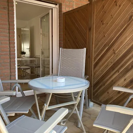 Apartment Charibi-neptun